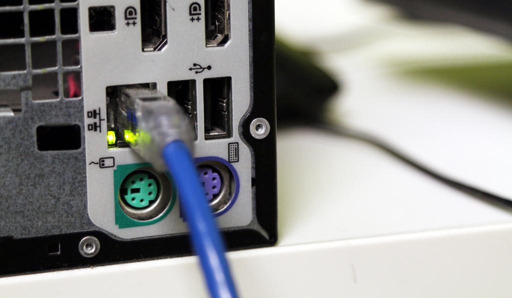 An ethernet connection is the only supported interface for PrismJET and MUTOH ValueJet / XpertJet printers.